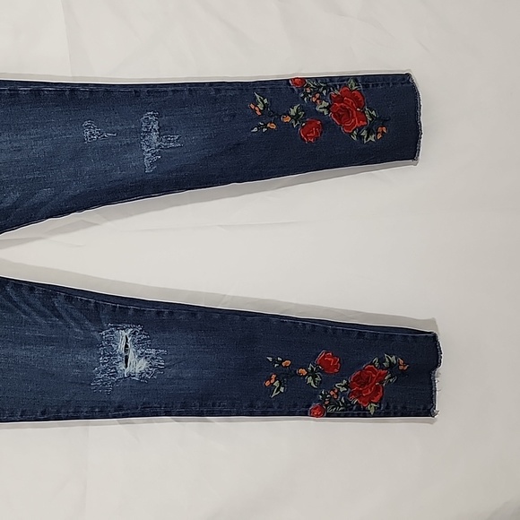 Driftwood Jackie Rose Embroidery Skinny Ankle Jeans Size 28 - Picture 3 of 8